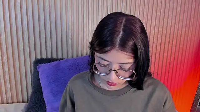 Snapshot of lana_dol chatting on 10/17/25, 12:41 lana dol online show from 10/17/25, 12:41