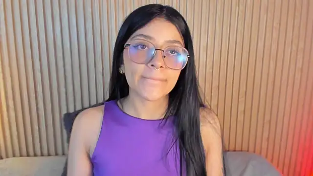 Snapshot of lana_dol chatting on 11/01/25, 01:02 lana dol online show from 11/01/25, 01:02