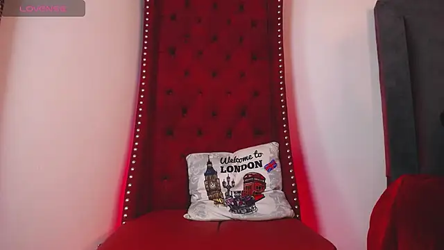 Snapshot of BiancaAntonelli chatting on 11/23/25, 01:33 BiancaAntonelli online show from 11/23/25, 01:33