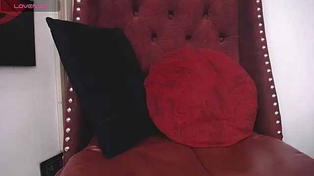 BiancaAntonelli online show from 05/09/26, 01:49