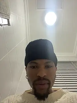 BlueIceCube online show from 05/23/26, 03:12