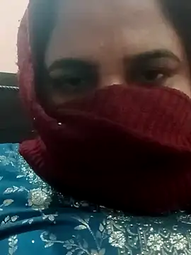 Snapshot of seemi_bhabhi chatting on 01/24/25, 10:53 seemi bhabhi online show from 01/24/25, 10:53