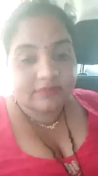 Snapshot of seemi_bhabhi chatting on 03/10/25, 04:07 seemi bhabhi online show from 03/10/25, 04:07