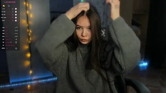 Snapshot of SweetyDeviliya chatting on 12/15/25, 04:17 SweetyDeviliya online show from 12/15/25, 04:17