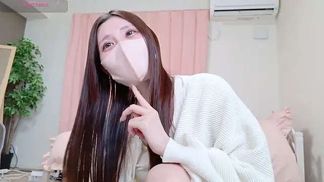 Snapshot of MARIAo0 chatting on 11/22/25, 12:09 MARIAo0 online show from 11/22/25, 12:09