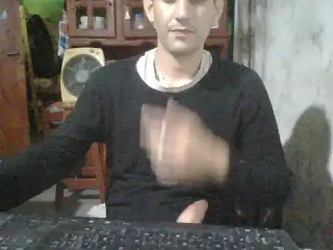 Snapshot of elsaiya chatting on 12/28/24, 02:01 elsaiya online show from 12/28/24, 02:01
