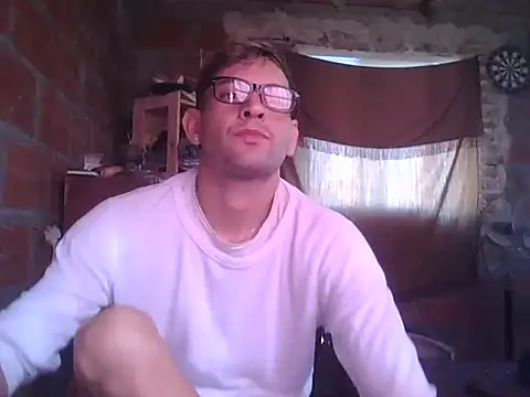Snapshot of elsaiya chatting on 01/02/25, 11:41 elsaiya online show from 01/02/25, 11:41