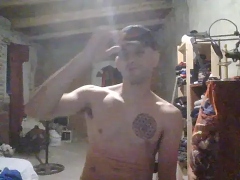 Snapshot of elsaiya chatting on 02/03/25, 02:47 elsaiya online show from 02/03/25, 02:47