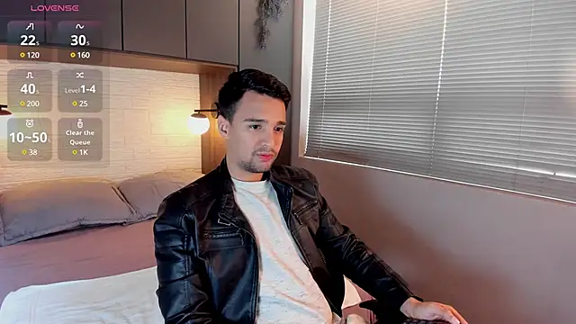 Edward max online show from 01/12/25, 08:36