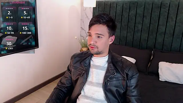 Edward max online show from 01/18/25, 03:53