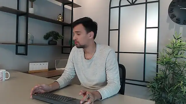 Edward max online show from 01/21/25, 07:50