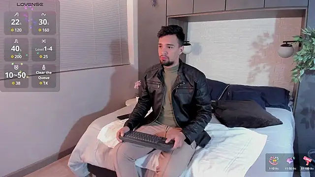 Edward max online show from 02/09/25, 03:32