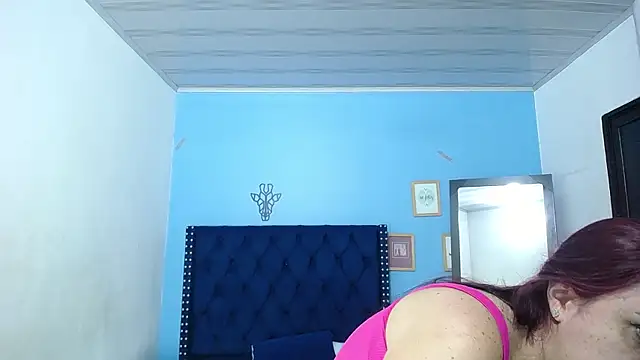 kinky redhead18 online show from 12/20/24, 01:43