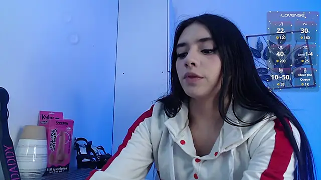 Kylie golden online show from 01/14/25, 12:35