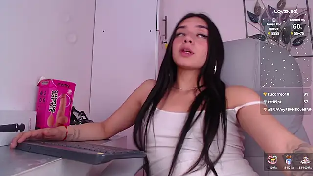 Kylie golden online show from 01/21/25, 06:02