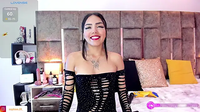 sophiee 20 online show from 01/14/25, 10:44