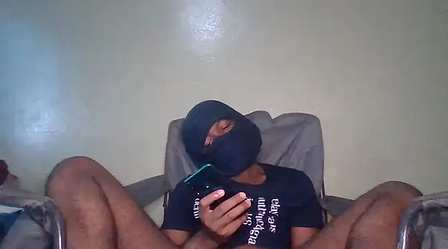 Snapshot of Mischevous_T69 chatting on 12/07/24, 12:13 Mischevous T69 online show from 12/07/24, 12:13