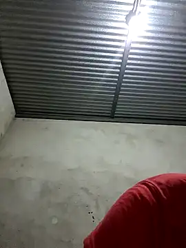 Snapshot of Reynold2608 chatting on 12/29/24, 06:45 Reynold2608 online show from 12/29/24, 06:45