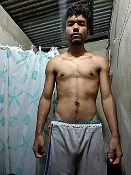 Snapshot of Reynold2608 chatting on 02/28/25, 04:10 Reynold2608 online show from 02/28/25, 04:10