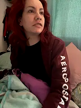 Snapshot of Nina-Chick777 chatting on 11/06/25, 05:03 Nina-Chick777 online show from 11/06/25, 05:03