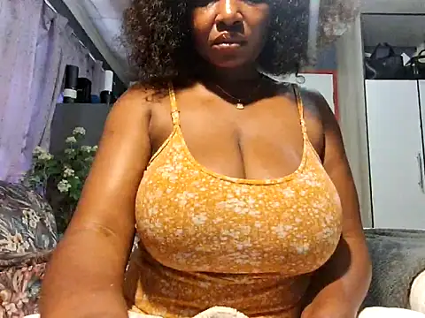 EbonyRose9 online show from 06/13/26, 07:50