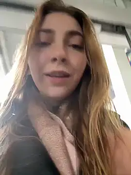 Sunny   Bunny online show from 11/18/25, 10:09
