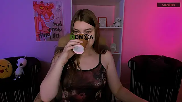 pure radiance1 online show from 09/18/25, 01:13