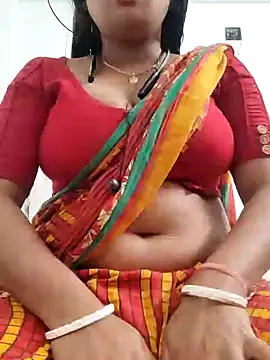 Snapshot of Priya_2222 chatting on 01/09/25, 05:33 Priya 2222 online show from 01/09/25, 05:33
