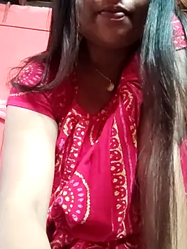 Snapshot of Priya_2222 chatting on 02/16/25, 04:42 Priya 2222 online show from 02/16/25, 04:42