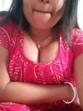Snapshot of Priya_2222 chatting on 02/16/25, 10:54 Priya 2222 online show from 02/16/25, 10:54
