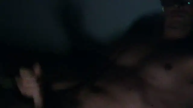 Snapshot of Rosieflo chatting on 10/20/25, 05:35 Rosieflo online show from 10/20/25, 05:35