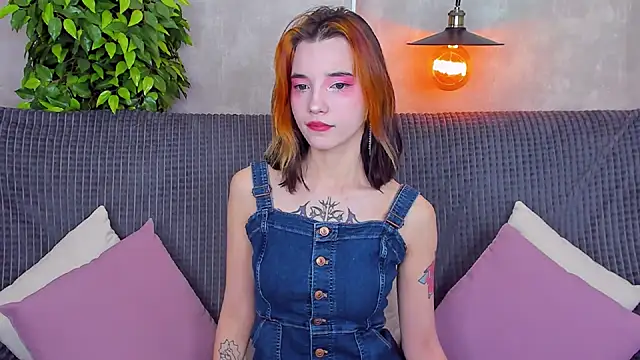 as1an girlfriend online show from 12/08/24, 04:14