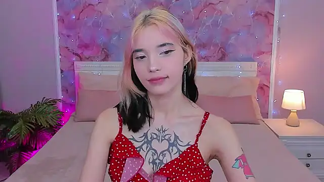 as1an girlfriend online show from 01/03/25, 07:27