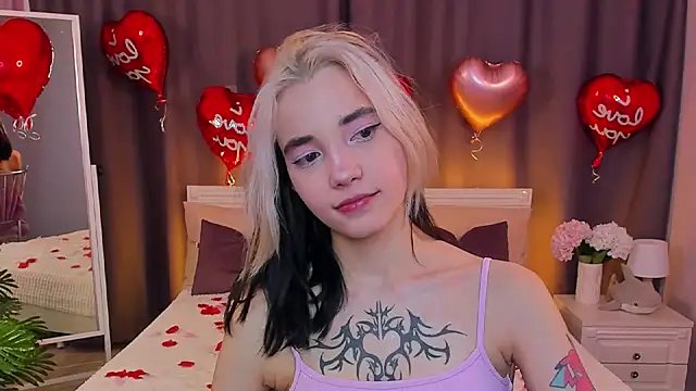 as1an girlfriend online show from 02/18/25, 01:22