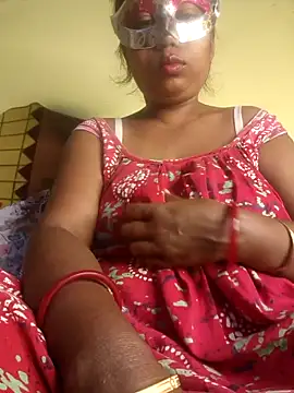 Snapshot of tinabhabhi chatting on 02/14/26, 06:37 tinabhabhi online show from 02/14/26, 06:37