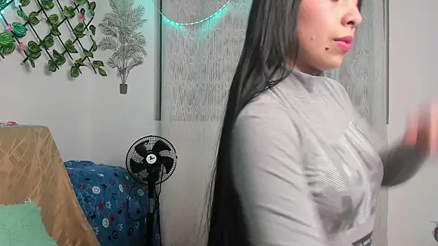 keyla meow online show from 02/04/25, 05:31