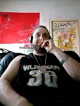 Ozomitro online show from 02/02/25, 06:37