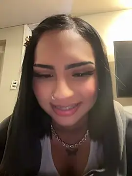 Hilary pinkk online show from 07/19/26, 12:58