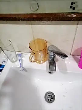 Lighto1 online show from 10/19/25, 06:25