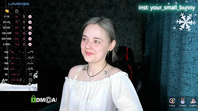 Snapshot of Your_small_bunny chatting on 12/20/25, 02:07 Your small bunny online show from 12/20/25, 02:07