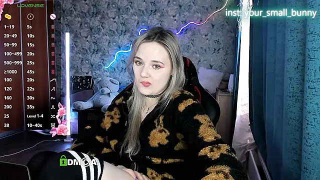 Snapshot of Your_small_bunny chatting on 03/02/26, 05:08 Your small bunny online show from 03/02/26, 05:08