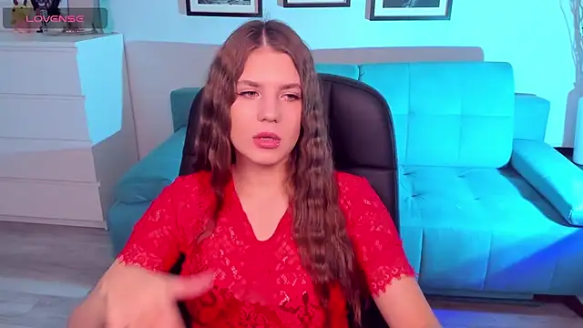 Snapshot of BellaSweetHeart chatting on 10/24/25, 11:50 BellaSweetHeart online show from 10/24/25, 11:50