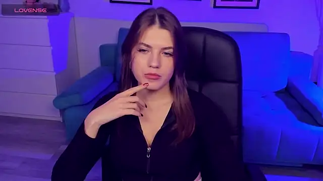 BellaSweetHeart online show from 11/29/25, 06:55