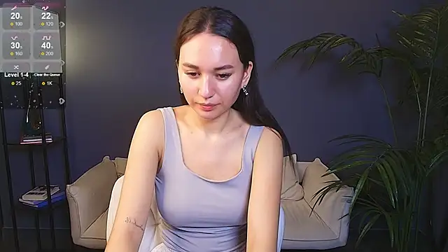 margeriTirell online show from 10/02/25, 02:40