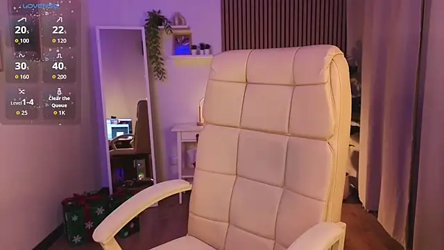 margeriTirell online show from 12/14/25, 02:50