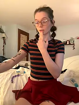 dreamteemergirl online show from 10/11/25, 09:13