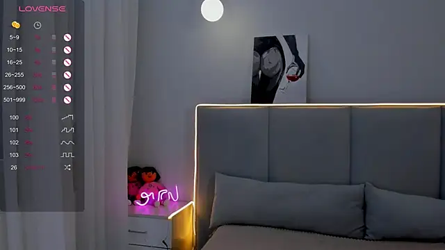 Emeli Love online show from 02/16/25, 08:43