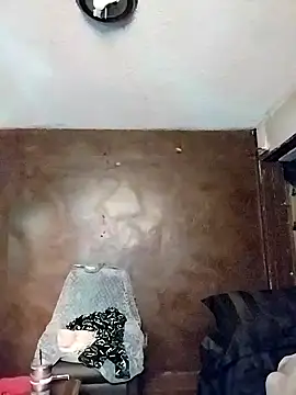 Snapshot of ivylee31 chatting on 12/11/24, 08:39 ivylee31 online show from 12/11/24, 08:39