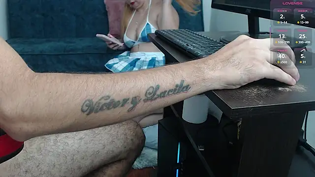 sophia frank online show from 10/01/25, 01:17