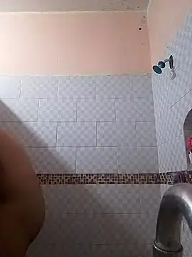 Snapshot of Edxxxdo30 chatting on 03/19/25, 03:41 Edxxxdo30 online show from 03/19/25, 03:41